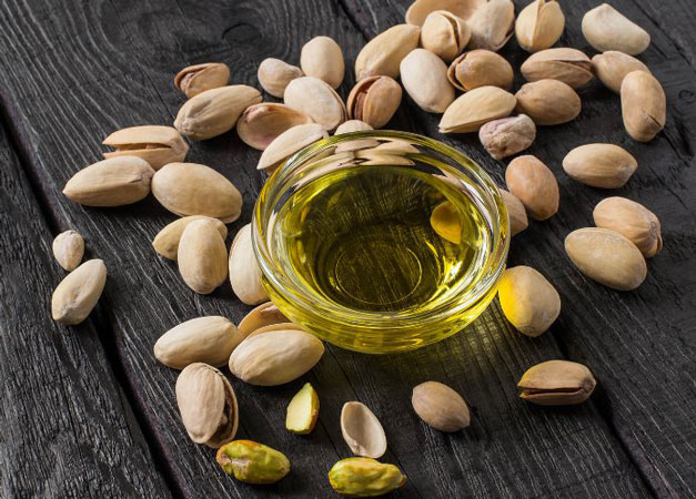 طرز تهیه روغن پسته در خانه
