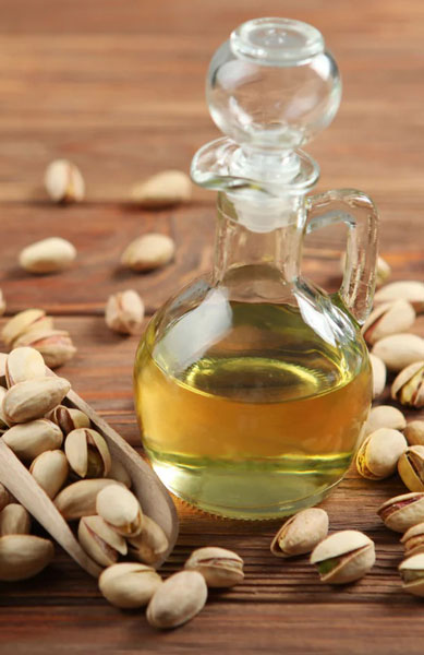 روش سوم – تهیه روغن پسته با پرس سرد