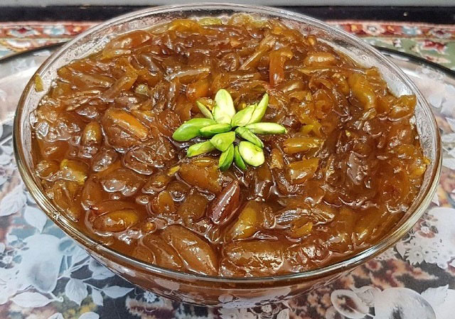 مواد لازم برای تهیه مربا چاقاله پسته چیست
